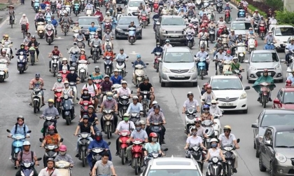 Mức phạt xe máy vượt bên phải trong các trường hợp không được phép